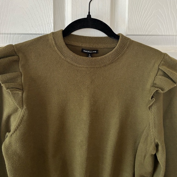 Who What Wear Olive Green Sweater Size Small - Picture 3 of 6